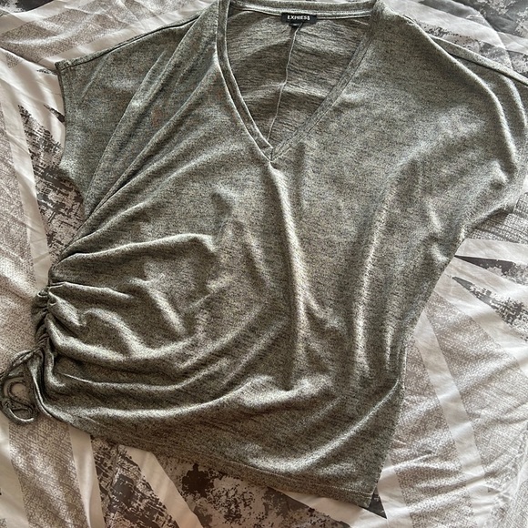 Express too - Picture 1 of 2